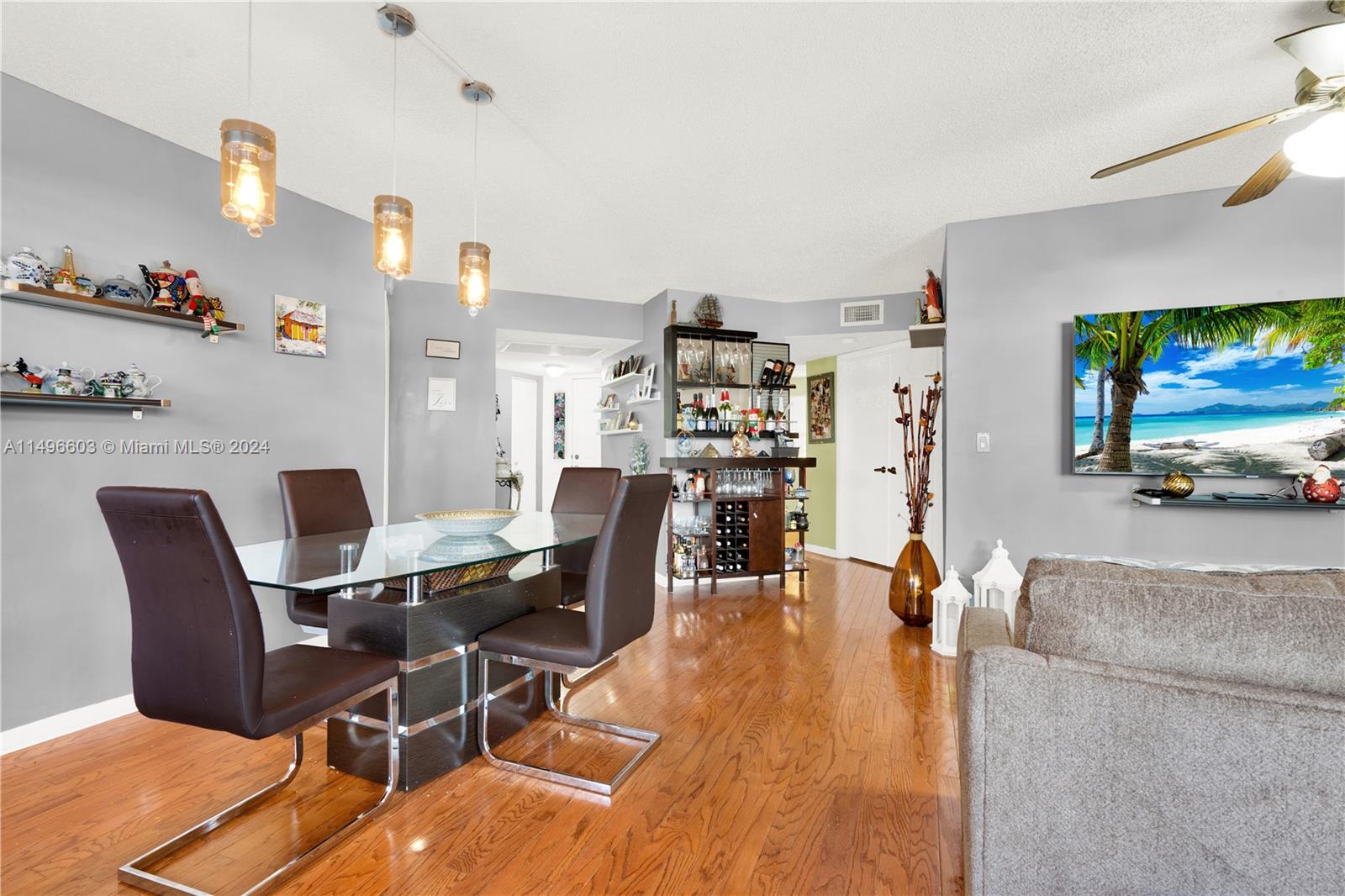 2009 SE 27th Dr 101-5B, Homestead, Florida 33035, 2 Bedrooms Bedrooms, ,2 BathroomsBathrooms,Residential,For Sale,2009 SE 27th Dr 101-5B,A11496603