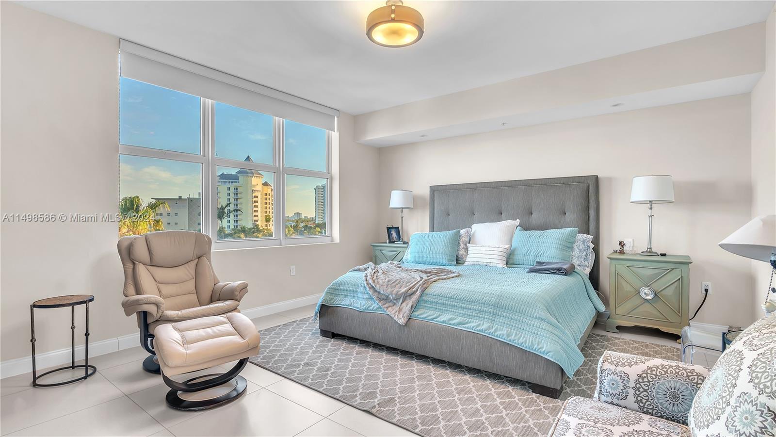 Fort Lauderdale, FL, 33305 United States, 3 Bedrooms Bedrooms, ,3 BathroomsBathrooms,Residential,For Sale,A11498586