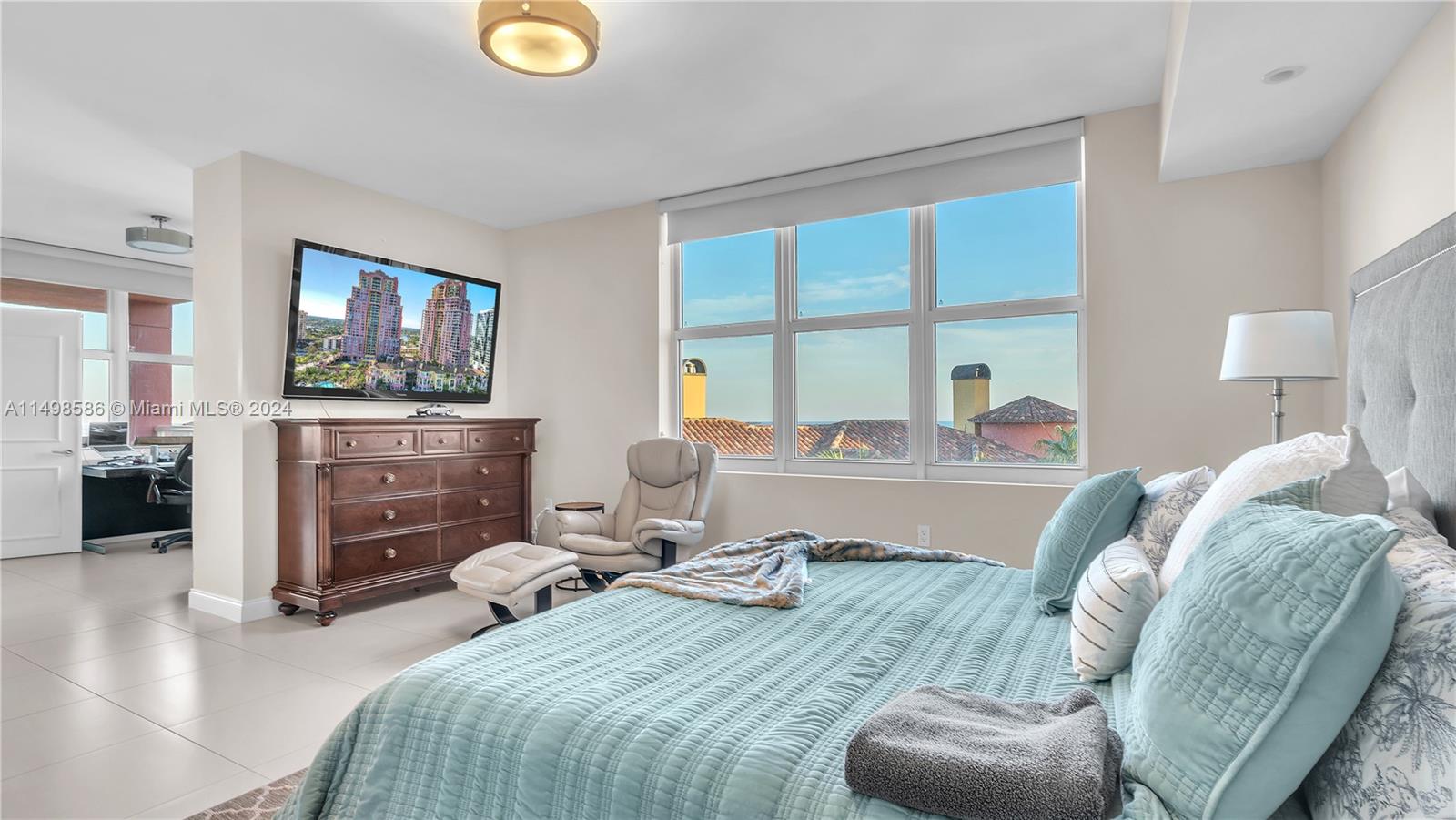 Fort Lauderdale, FL, 33305 United States, 3 Bedrooms Bedrooms, ,3 BathroomsBathrooms,Residential,For Sale,A11498586