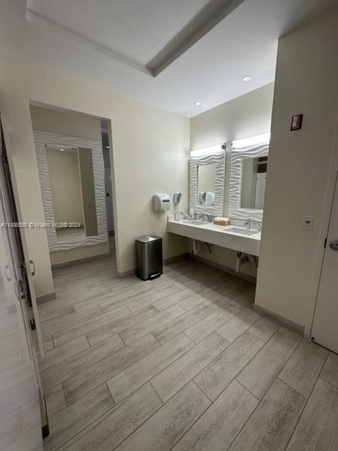 Fort Lauderdale, FL, 33305 United States, 3 Bedrooms Bedrooms, ,3 BathroomsBathrooms,Residential,For Sale,A11498586