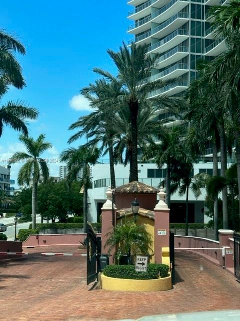 Fort Lauderdale, FL, 33305 United States, 3 Bedrooms Bedrooms, ,3 BathroomsBathrooms,Residential,For Sale,A11498586