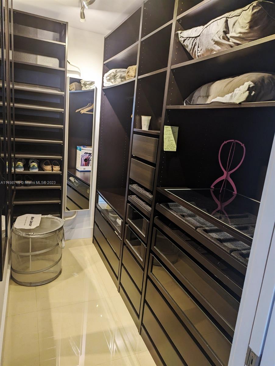 9273 Collins Ave 1004, Surfside, Florida 33154, 2 Bedrooms Bedrooms, ,2 BathroomsBathrooms,Residentiallease,For Rent,9273 Collins Ave 1004,A11498710