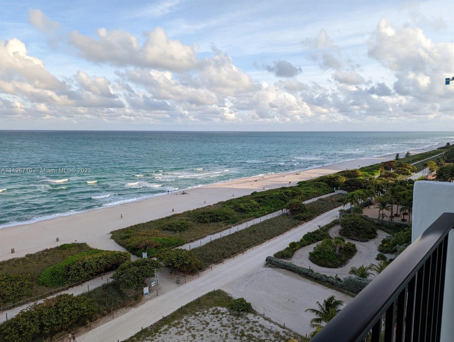 9273 Collins Ave 1004, Surfside, Florida 33154, 2 Bedrooms Bedrooms, ,2 BathroomsBathrooms,Residentiallease,For Rent,9273 Collins Ave 1004,A11498710