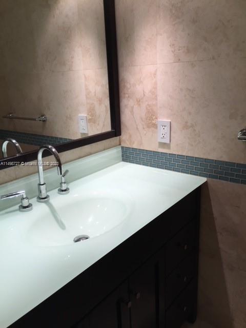 20225 NE 34th Ct 812, Aventura, Florida 33180, 2 Bedrooms Bedrooms, ,2 BathroomsBathrooms,Residentiallease,For Rent,20225 NE 34th Ct 812,A11498727