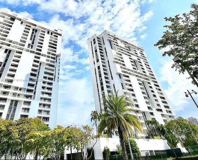 20225 NE 34th Ct 812, Aventura, Florida 33180, 2 Bedrooms Bedrooms, ,2 BathroomsBathrooms,Residentiallease,For Rent,20225 NE 34th Ct 812,A11498727