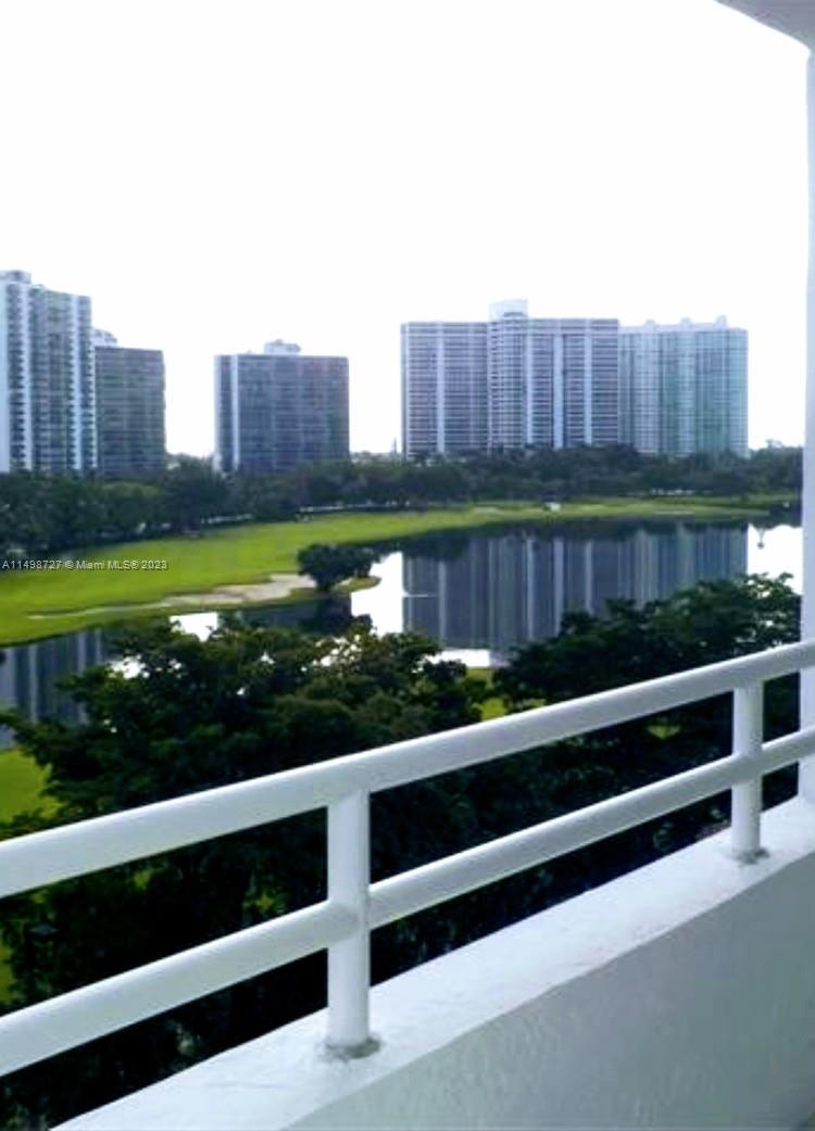 20225 NE 34th Ct 812, Aventura, Florida 33180, 2 Bedrooms Bedrooms, ,2 BathroomsBathrooms,Residentiallease,For Rent,20225 NE 34th Ct 812,A11498727