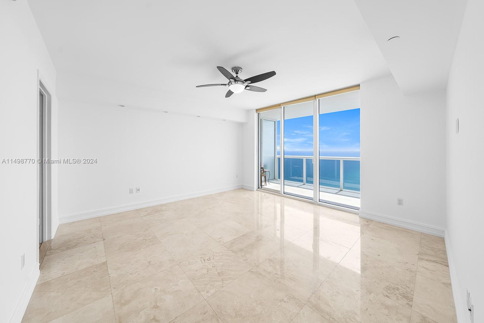1830 S Ocean Dr UP-5004, Hallandale Beach, Florida 33009, 3 Bedrooms Bedrooms, ,3 BathroomsBathrooms,Residentiallease,For Rent,1830 S Ocean Dr UP-5004,A11498770