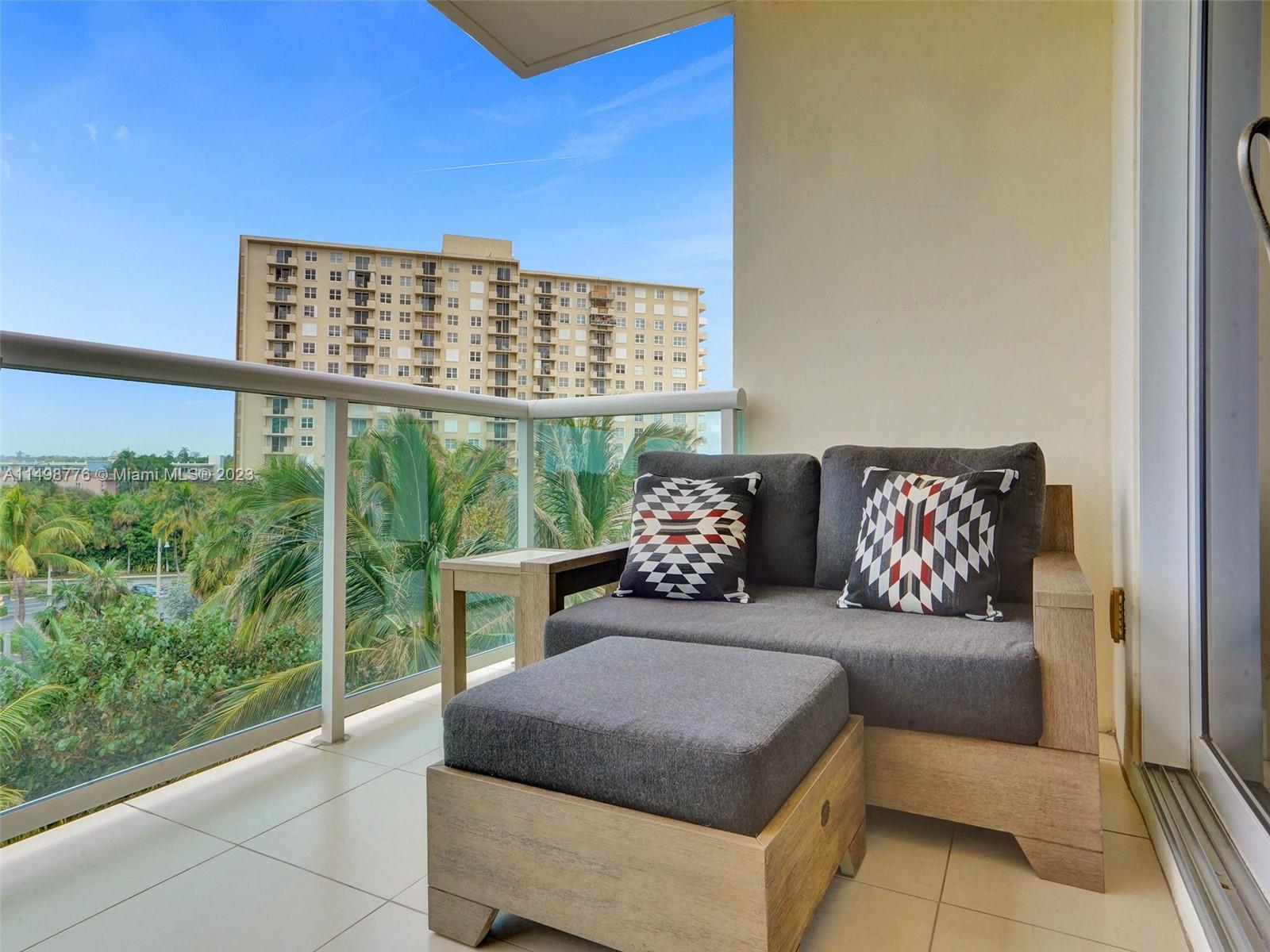 6000 N Ocean Blvd 5G, Lauderdale By The Sea, Florida 33308, 2 Bedrooms Bedrooms, ,2 BathroomsBathrooms,Residentiallease,For Rent,6000 N Ocean Blvd 5G,A11498776