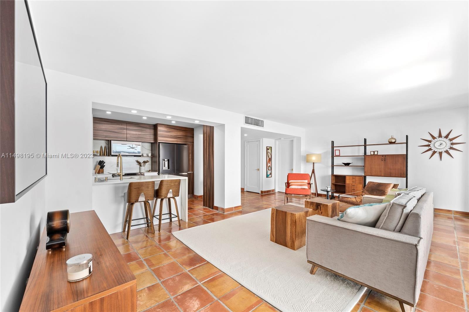 11111 Biscayne Blvd 905, Miami, Florida 33181, 2 Bedrooms Bedrooms, ,2 BathroomsBathrooms,Residential,For Sale,11111 Biscayne Blvd 905,A11498195