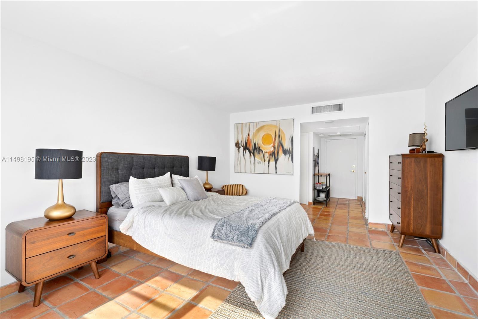 11111 Biscayne Blvd 905, Miami, Florida 33181, 2 Bedrooms Bedrooms, ,2 BathroomsBathrooms,Residential,For Sale,11111 Biscayne Blvd 905,A11498195