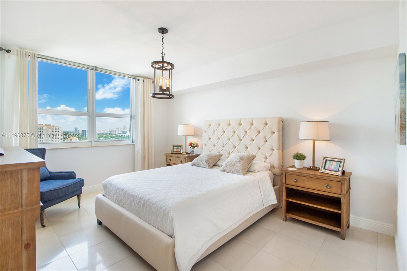 19501 W Country Club Dr 1813, Aventura, Florida 33180, 2 Bedrooms Bedrooms, ,2 BathroomsBathrooms,Residentiallease,For Rent,19501 W Country Club Dr 1813,A11496375