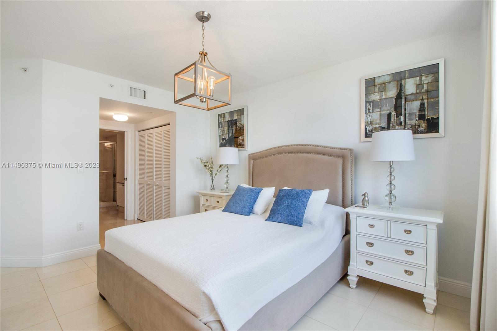 19501 W Country Club Dr 1813, Aventura, Florida 33180, 2 Bedrooms Bedrooms, ,2 BathroomsBathrooms,Residentiallease,For Rent,19501 W Country Club Dr 1813,A11496375