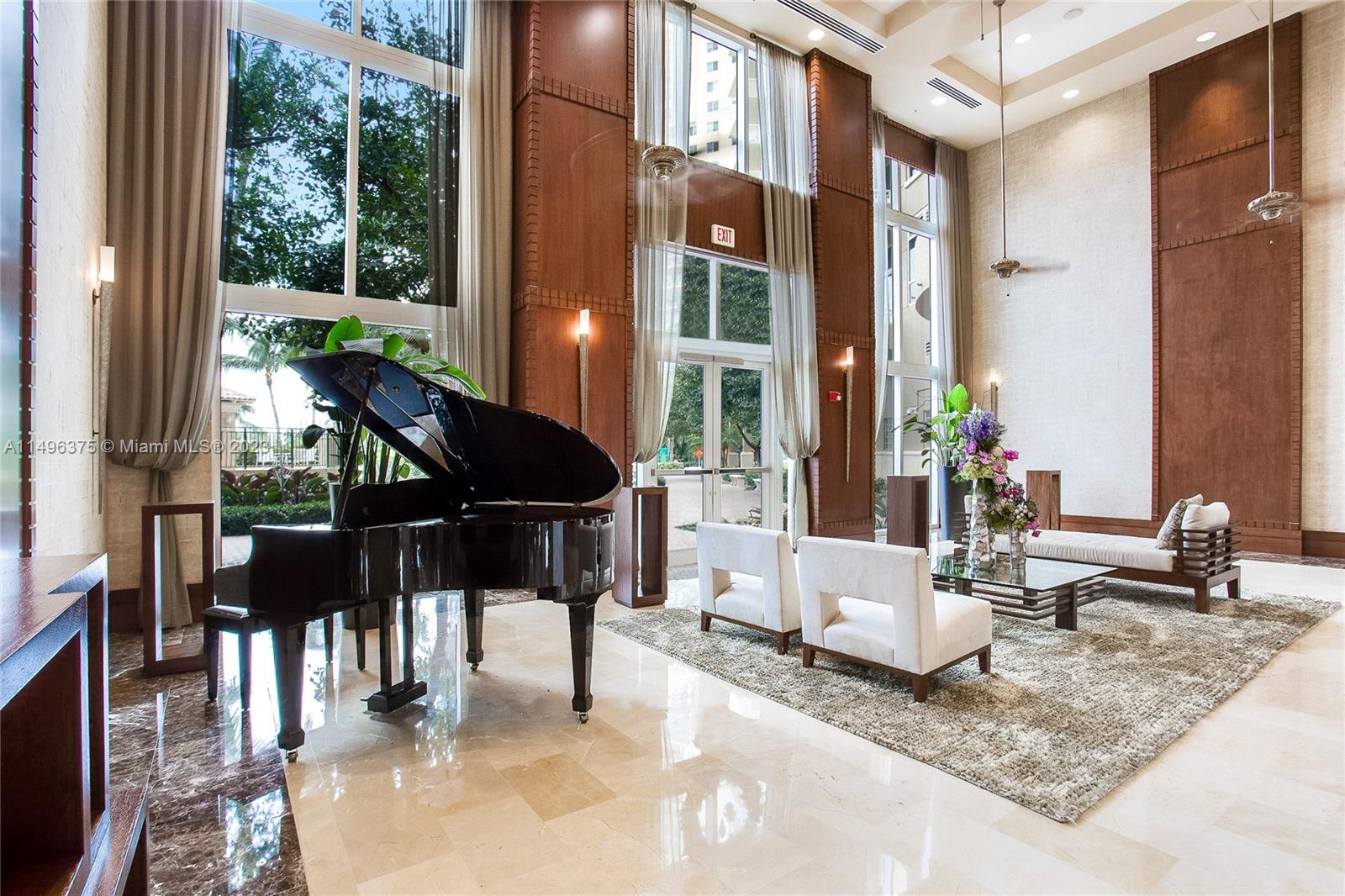 19501 W Country Club Dr 1813, Aventura, Florida 33180, 2 Bedrooms Bedrooms, ,2 BathroomsBathrooms,Residentiallease,For Rent,19501 W Country Club Dr 1813,A11496375