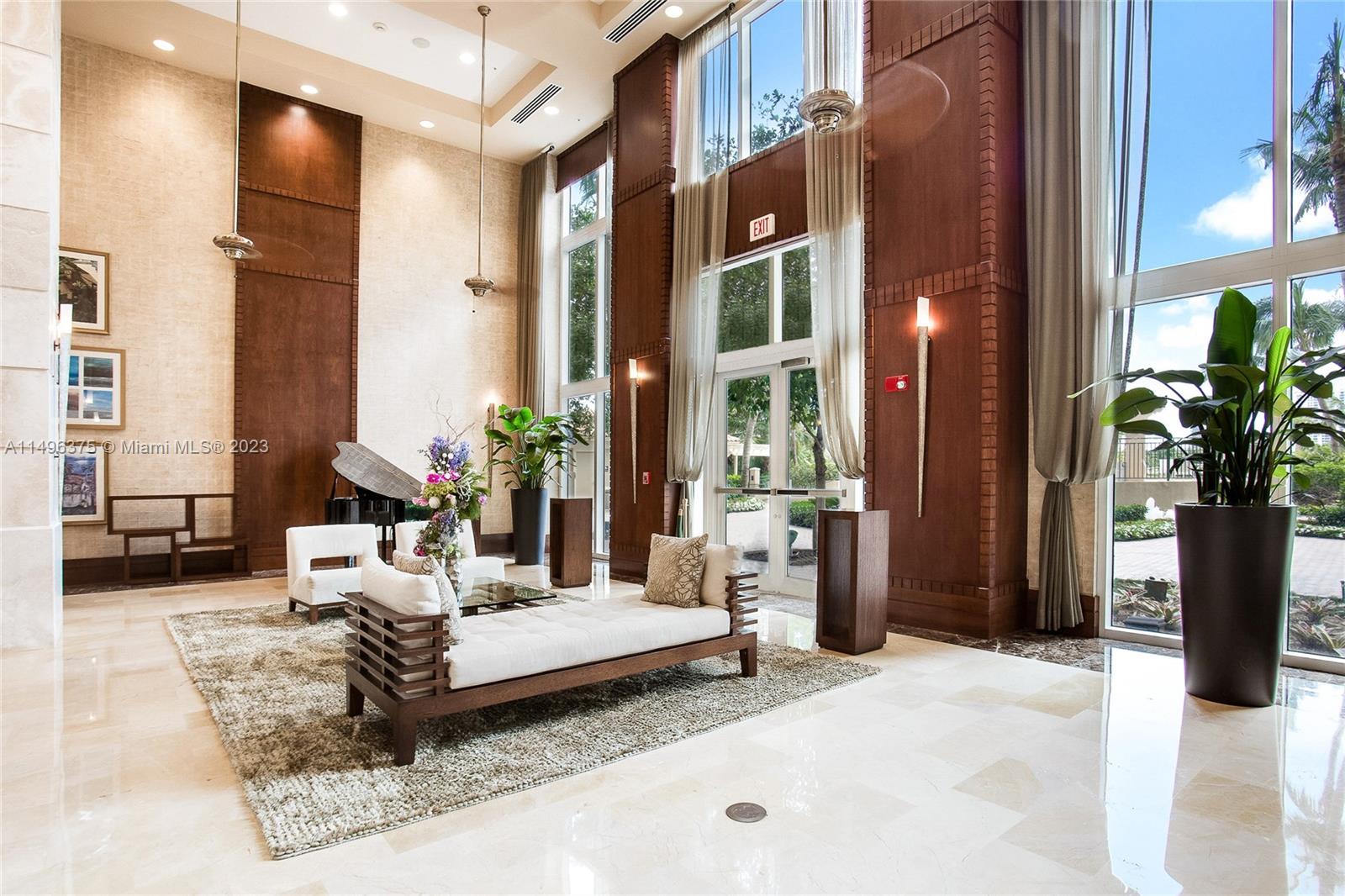 19501 W Country Club Dr 1813, Aventura, Florida 33180, 2 Bedrooms Bedrooms, ,2 BathroomsBathrooms,Residentiallease,For Rent,19501 W Country Club Dr 1813,A11496375