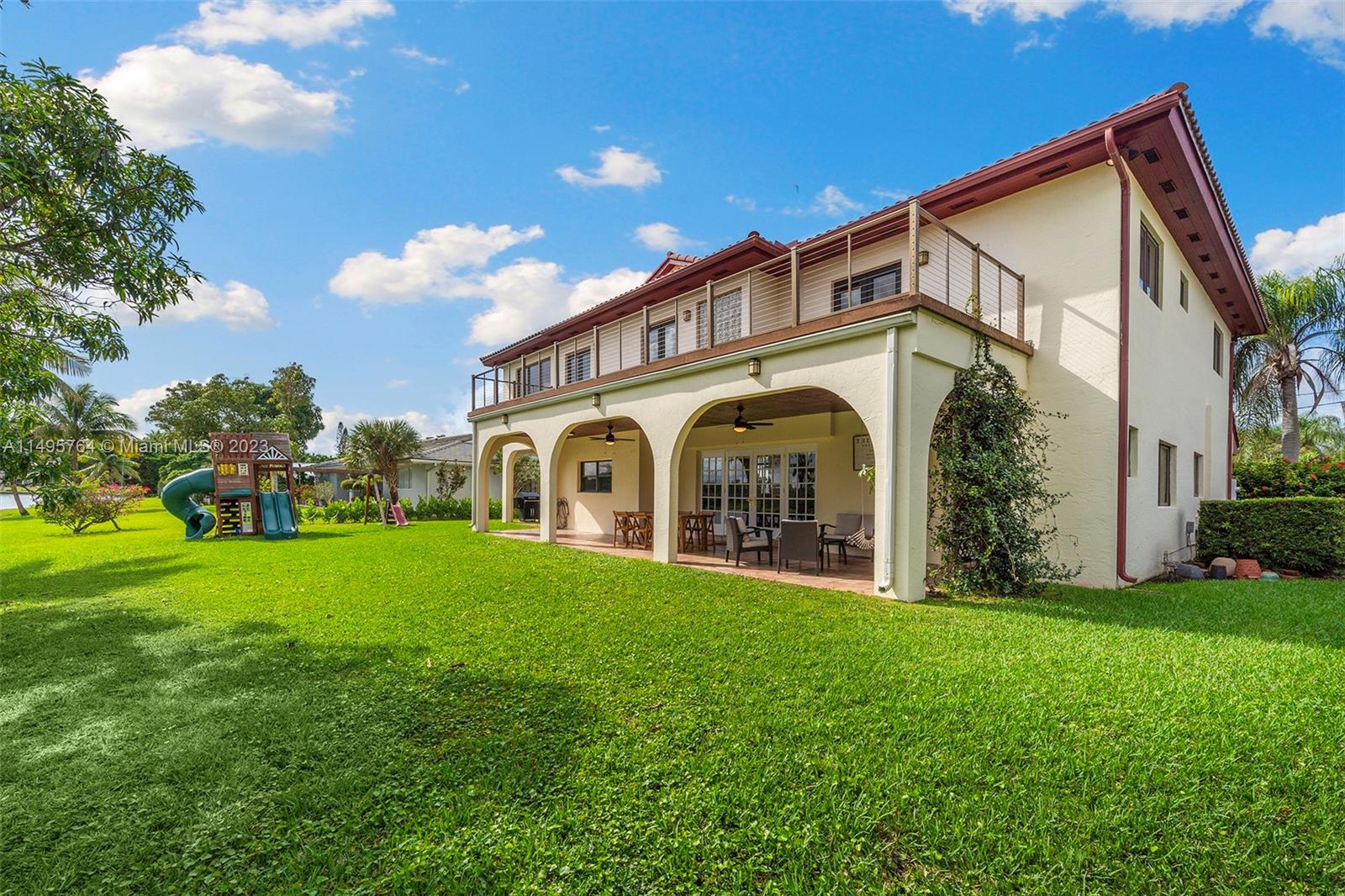 19441 W Saint Andrews Dr, Hialeah, Florida 33015, 4 Bedrooms Bedrooms, ,3 BathroomsBathrooms,Residential,For Sale,19441 W Saint Andrews Dr,A11495764