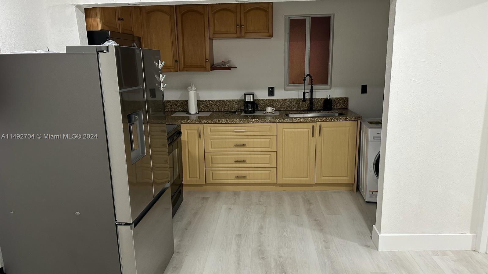 Hollywood, Florida 33021, 1 Bedroom Bedrooms, ,1 BathroomBathrooms,Residentiallease,For Rent,A11492704