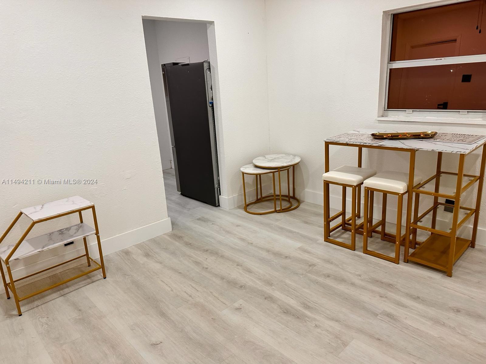 Hollywood, Florida 33021, 1 Bedroom Bedrooms, ,1 BathroomBathrooms,Residentiallease,For Rent,A11494211