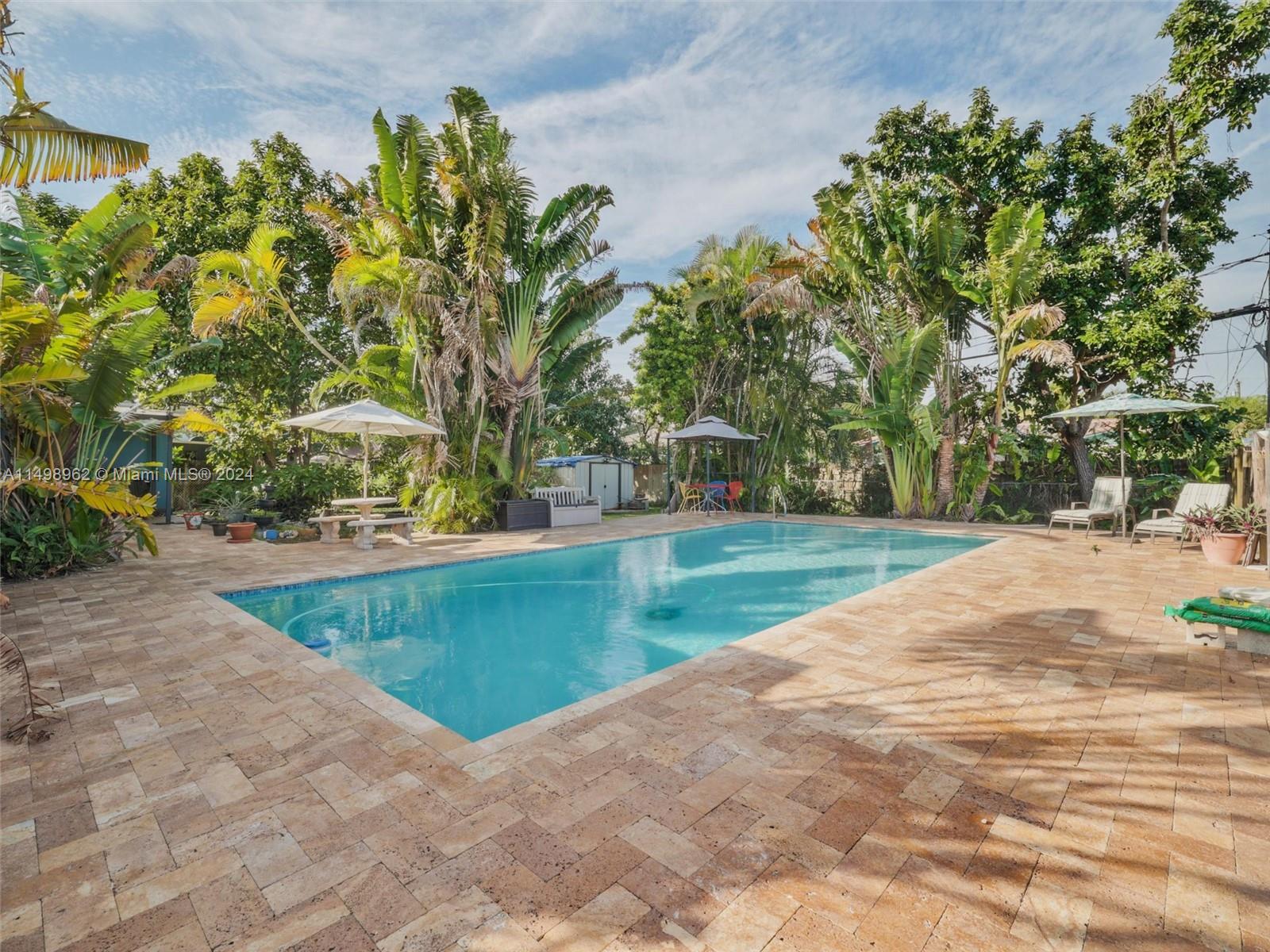 2605 Mckinley St, Hollywood, Florida 33020, 4 Bedrooms Bedrooms, 1 Room Rooms,2 BathroomsBathrooms,Residential,For Sale,2605 Mckinley St,A11498962