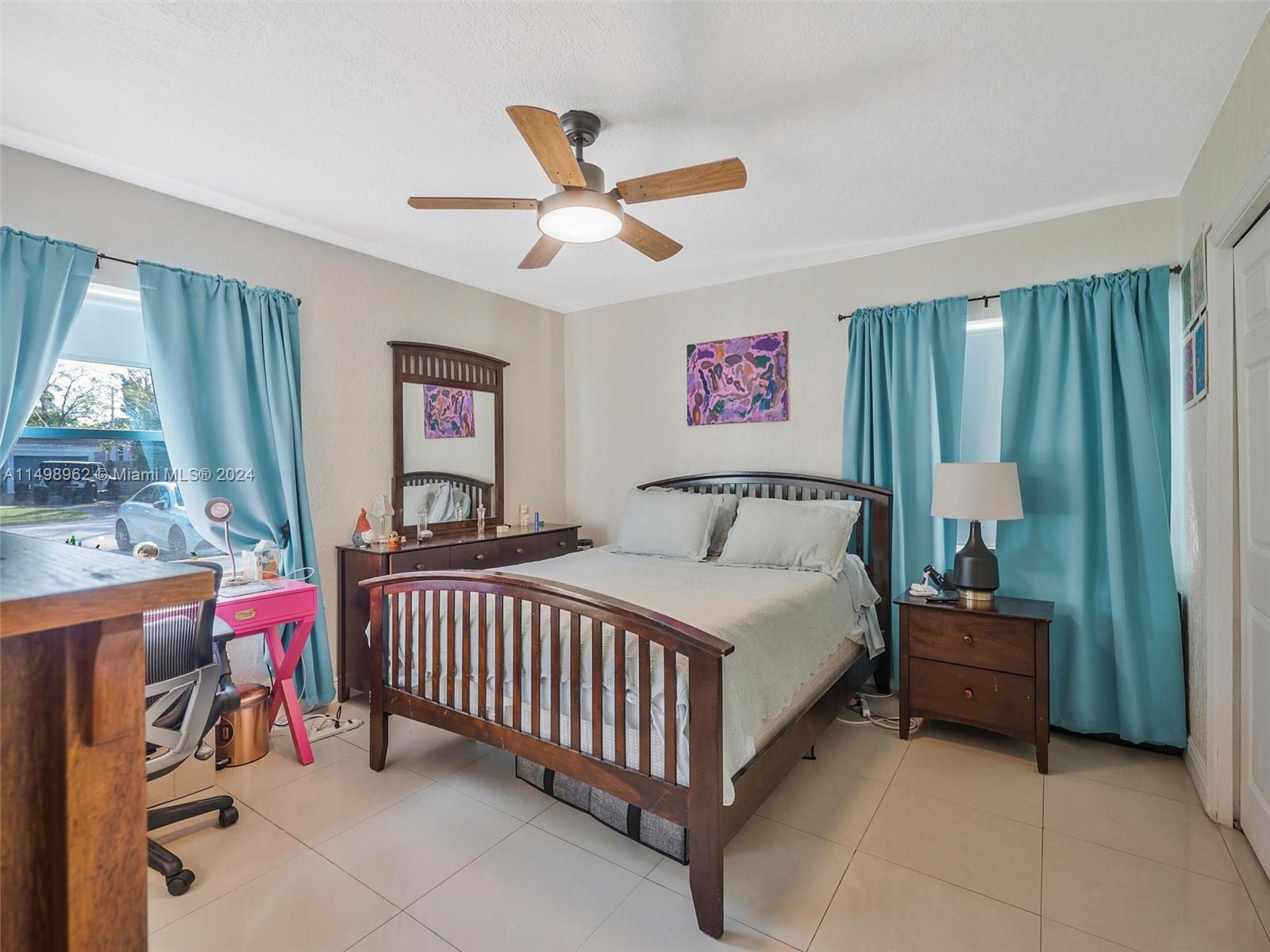 2605 Mckinley St, Hollywood, Florida 33020, 4 Bedrooms Bedrooms, 1 Room Rooms,2 BathroomsBathrooms,Residential,For Sale,2605 Mckinley St,A11498962