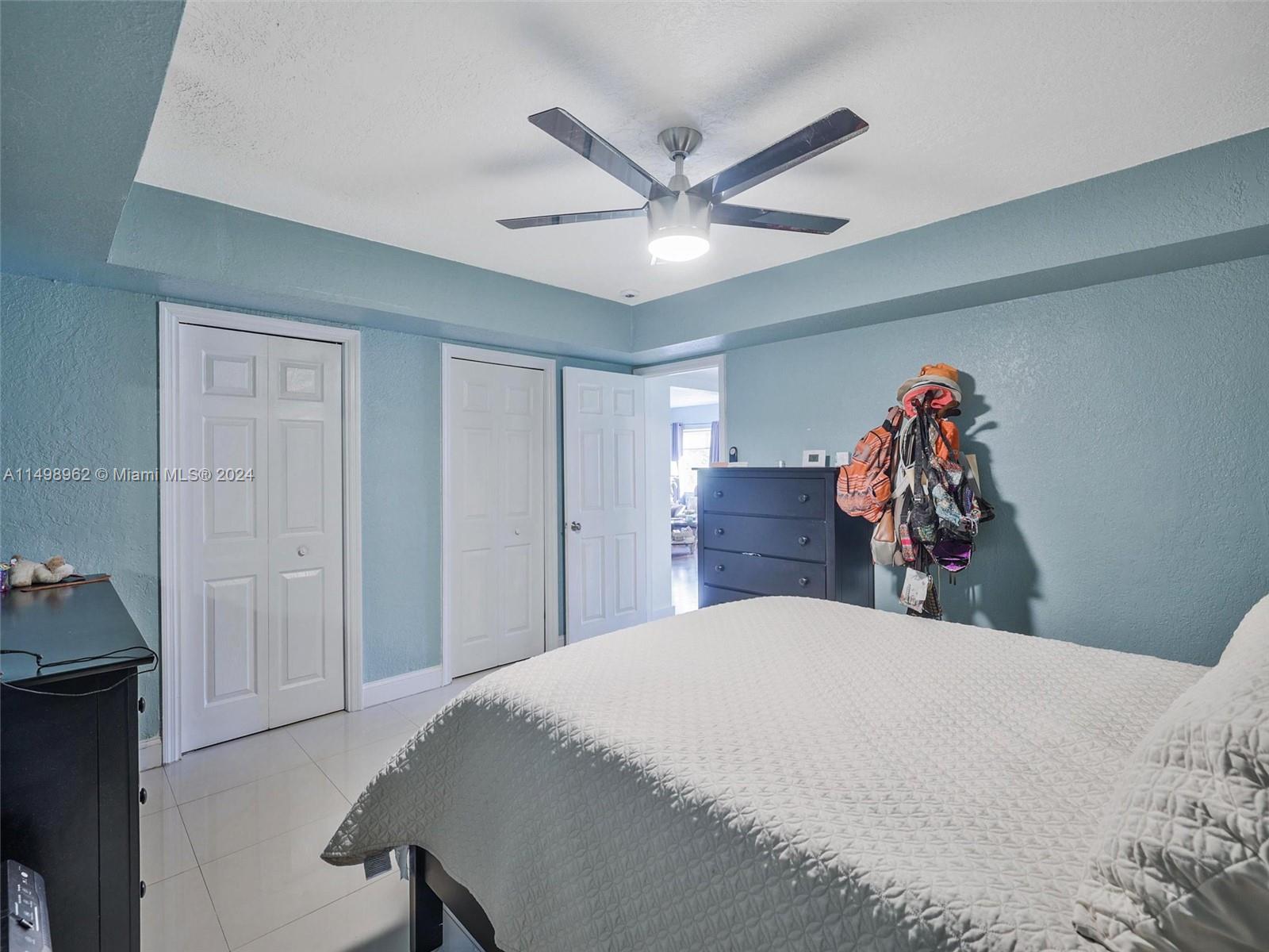 2605 Mckinley St, Hollywood, Florida 33020, 4 Bedrooms Bedrooms, 1 Room Rooms,2 BathroomsBathrooms,Residential,For Sale,2605 Mckinley St,A11498962