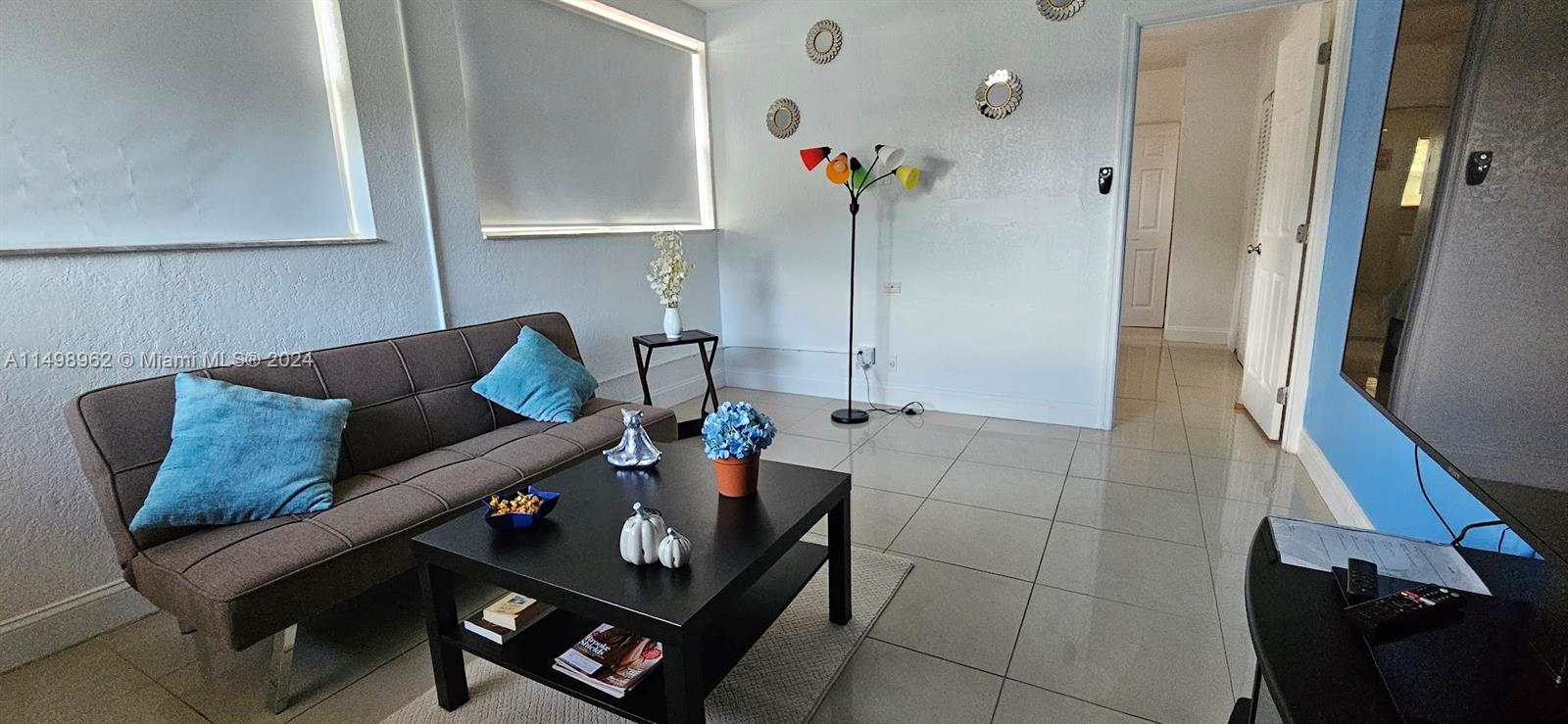 2605 Mckinley St, Hollywood, Florida 33020, 4 Bedrooms Bedrooms, 1 Room Rooms,2 BathroomsBathrooms,Residential,For Sale,2605 Mckinley St,A11498962