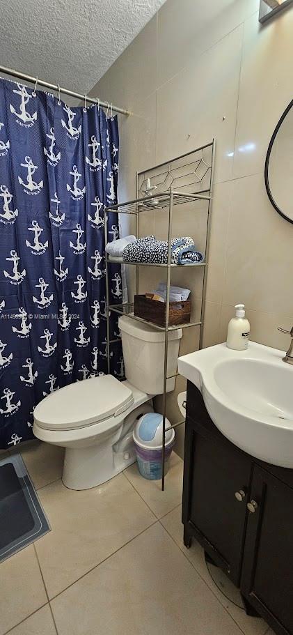 2605 Mckinley St, Hollywood, Florida 33020, 4 Bedrooms Bedrooms, 1 Room Rooms,2 BathroomsBathrooms,Residential,For Sale,2605 Mckinley St,A11498962