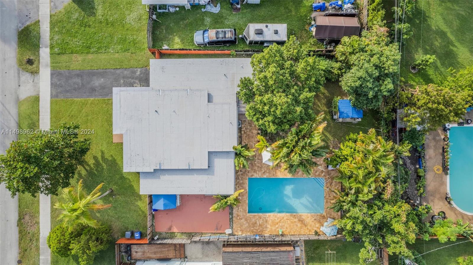 2605 Mckinley St, Hollywood, Florida 33020, 4 Bedrooms Bedrooms, 1 Room Rooms,2 BathroomsBathrooms,Residential,For Sale,2605 Mckinley St,A11498962