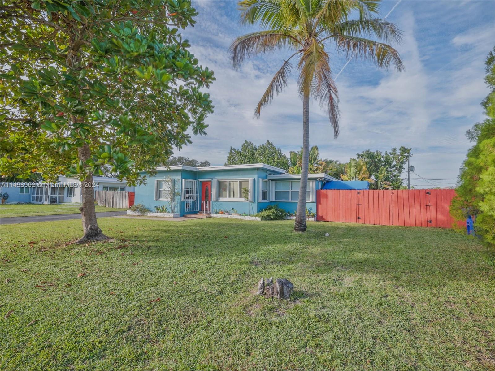 2605 Mckinley St, Hollywood, Florida 33020, 4 Bedrooms Bedrooms, 1 Room Rooms,2 BathroomsBathrooms,Residential,For Sale,2605 Mckinley St,A11498962