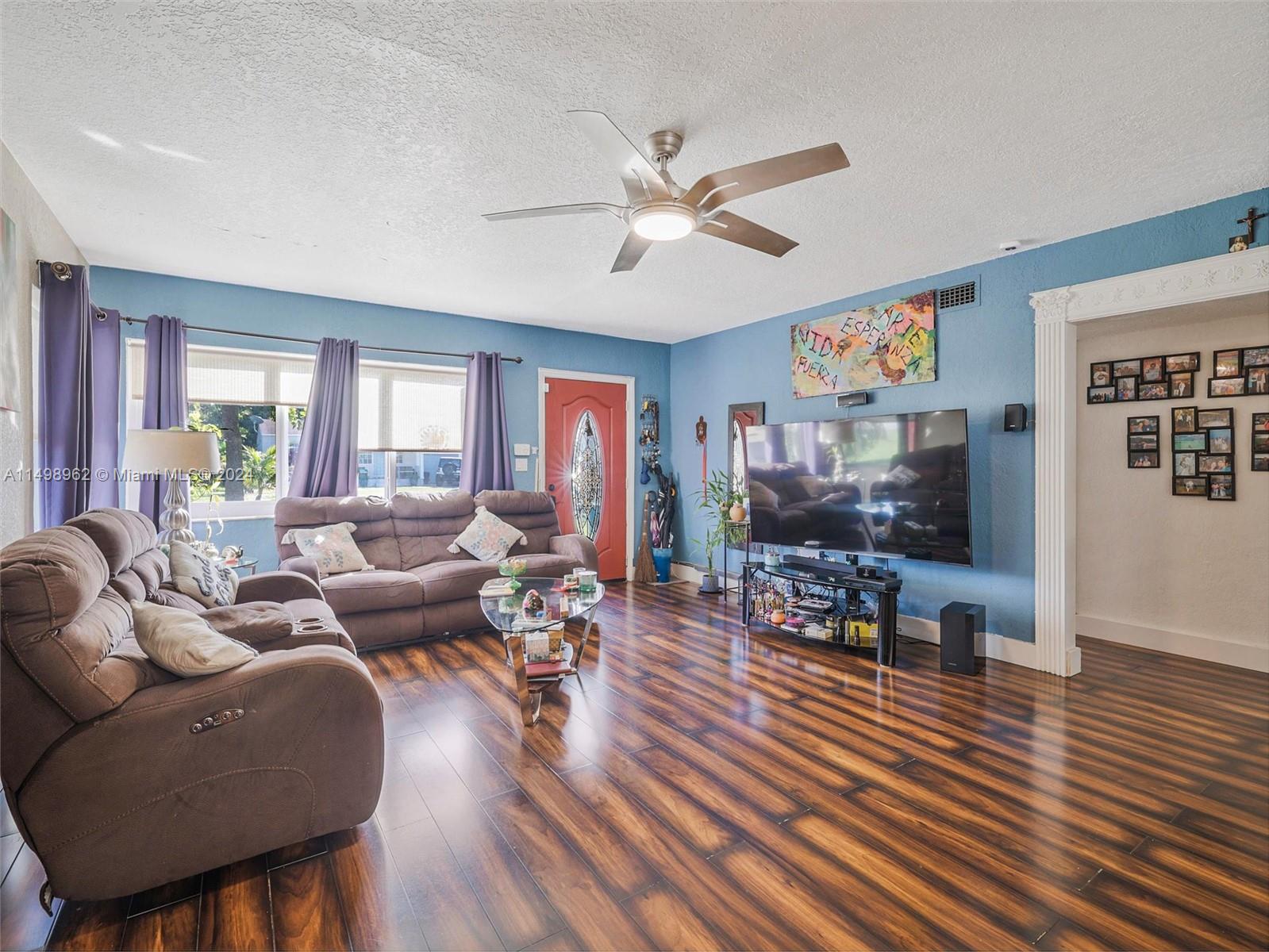 2605 Mckinley St, Hollywood, Florida 33020, 4 Bedrooms Bedrooms, 1 Room Rooms,2 BathroomsBathrooms,Residential,For Sale,2605 Mckinley St,A11498962