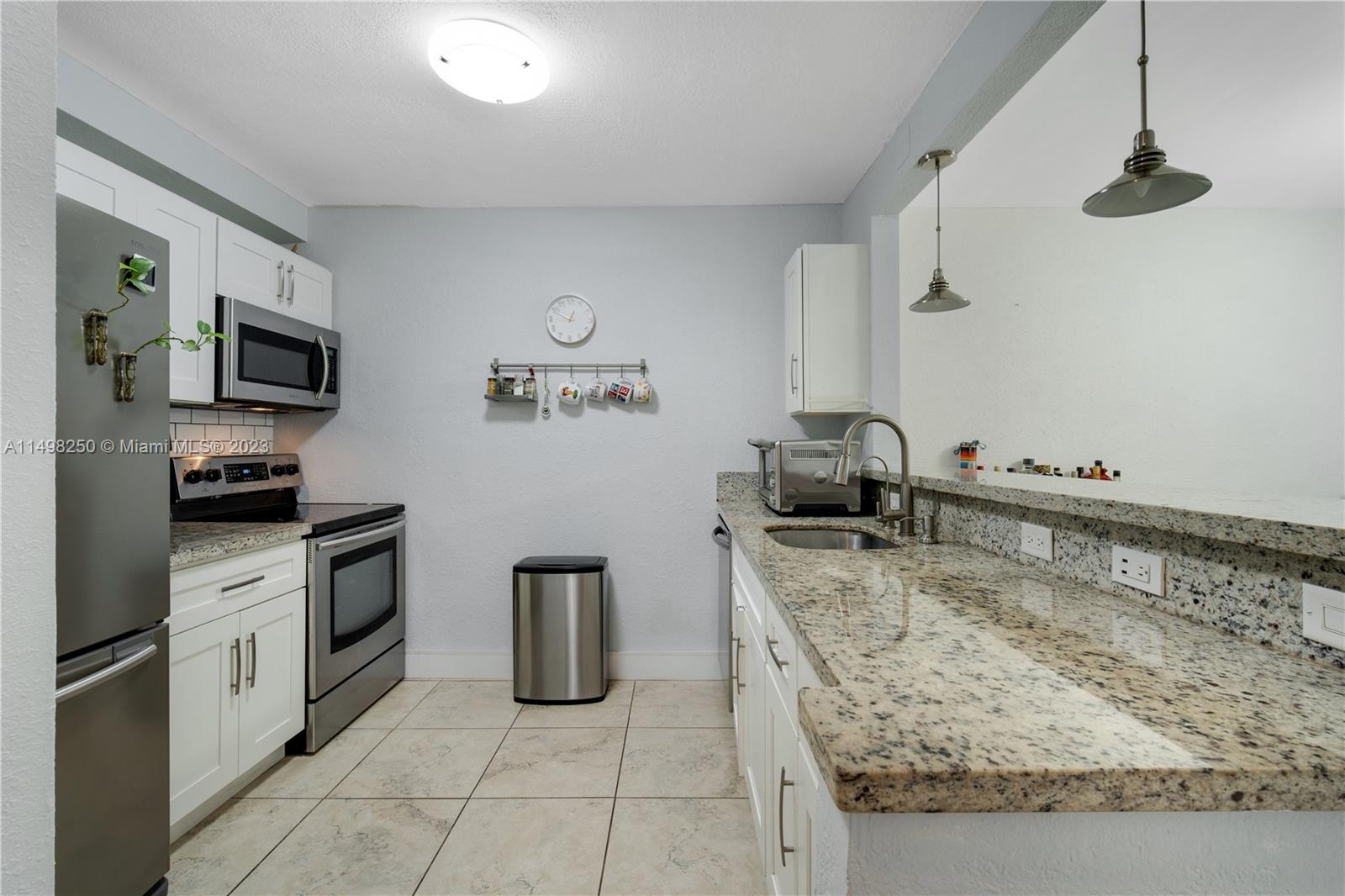 677 NE 24th St 505, Miami, Florida 33137, 1 Bedroom Bedrooms, ,1 BathroomBathrooms,Residential,For Sale,677 NE 24th St 505,A11498250