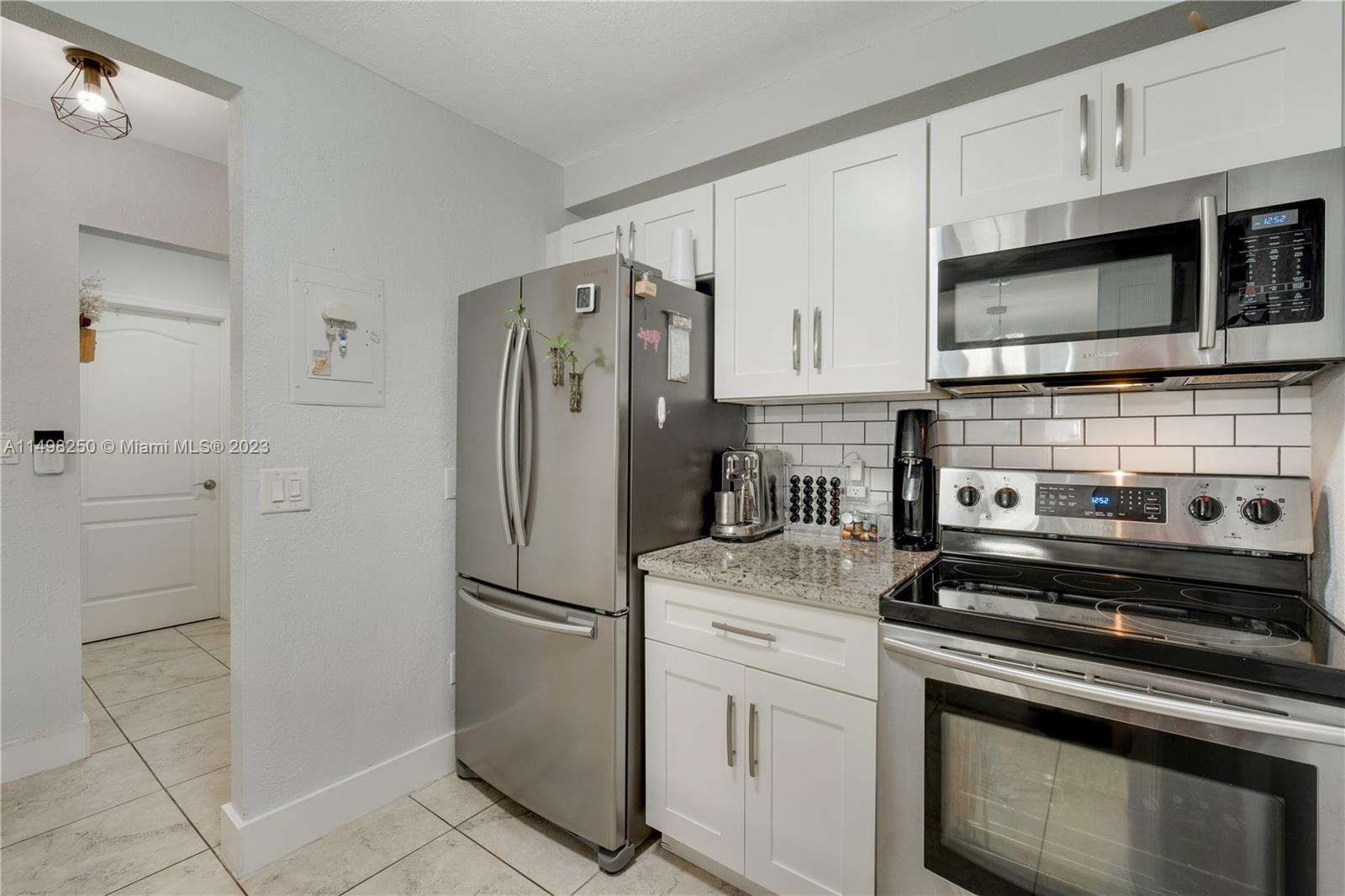 677 NE 24th St 505, Miami, Florida 33137, 1 Bedroom Bedrooms, ,1 BathroomBathrooms,Residential,For Sale,677 NE 24th St 505,A11498250