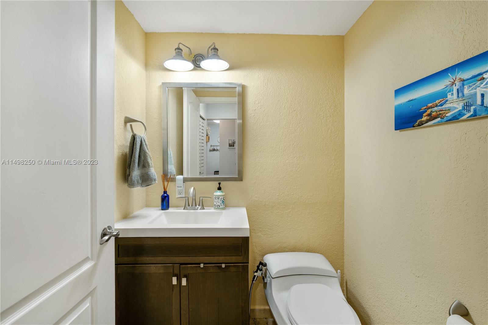 677 NE 24th St 505, Miami, Florida 33137, 1 Bedroom Bedrooms, ,1 BathroomBathrooms,Residential,For Sale,677 NE 24th St 505,A11498250