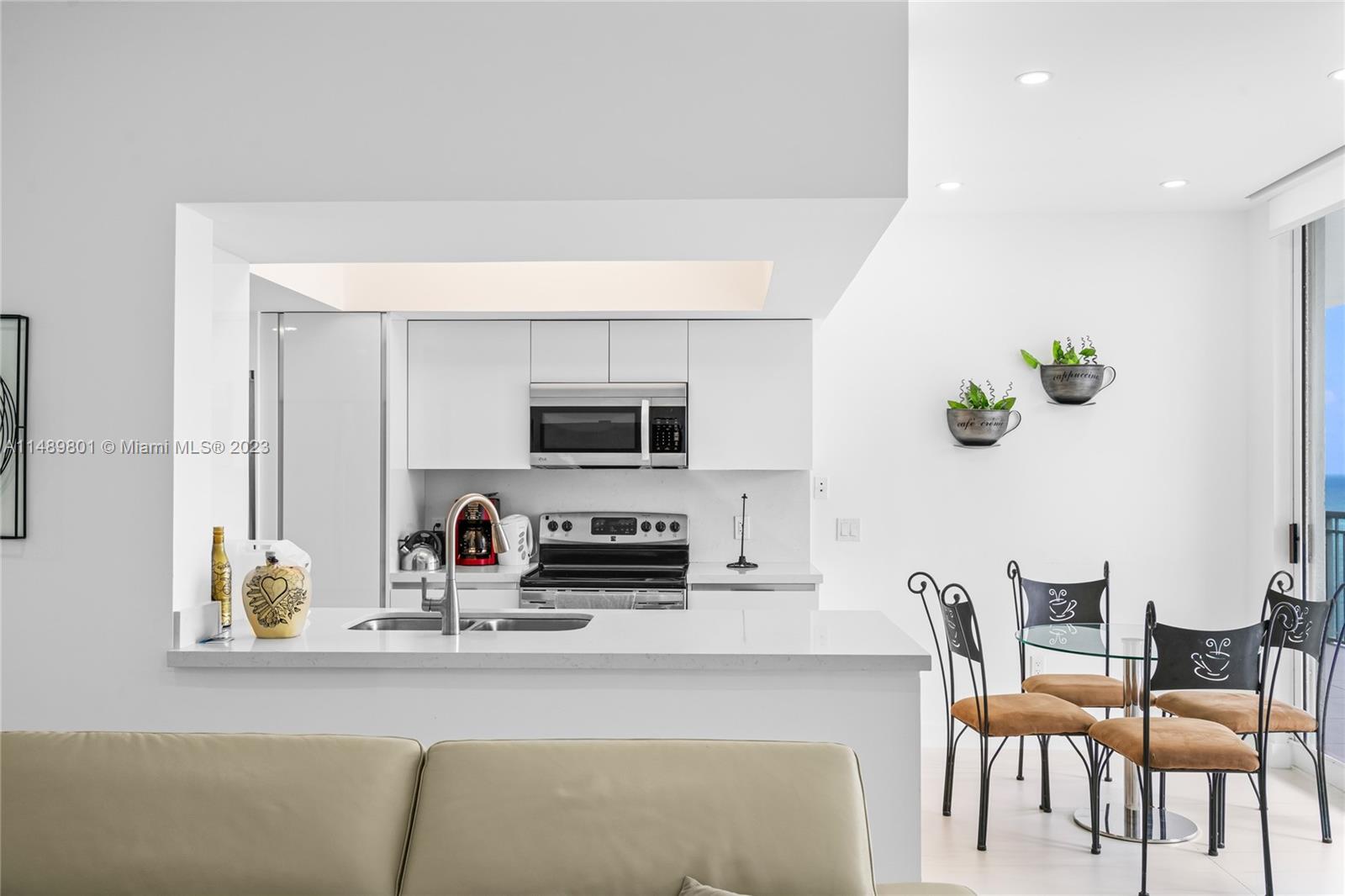 17375 Collins Ave 2603, Sunny Isles Beach, Florida 33160, 3 Bedrooms Bedrooms, ,2 BathroomsBathrooms,Residential,For Sale,17375 Collins Ave 2603,A11489801