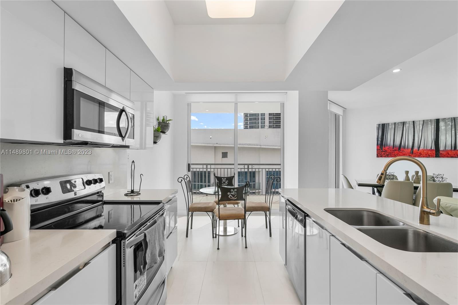 17375 Collins Ave 2603, Sunny Isles Beach, Florida 33160, 3 Bedrooms Bedrooms, ,2 BathroomsBathrooms,Residential,For Sale,17375 Collins Ave 2603,A11489801