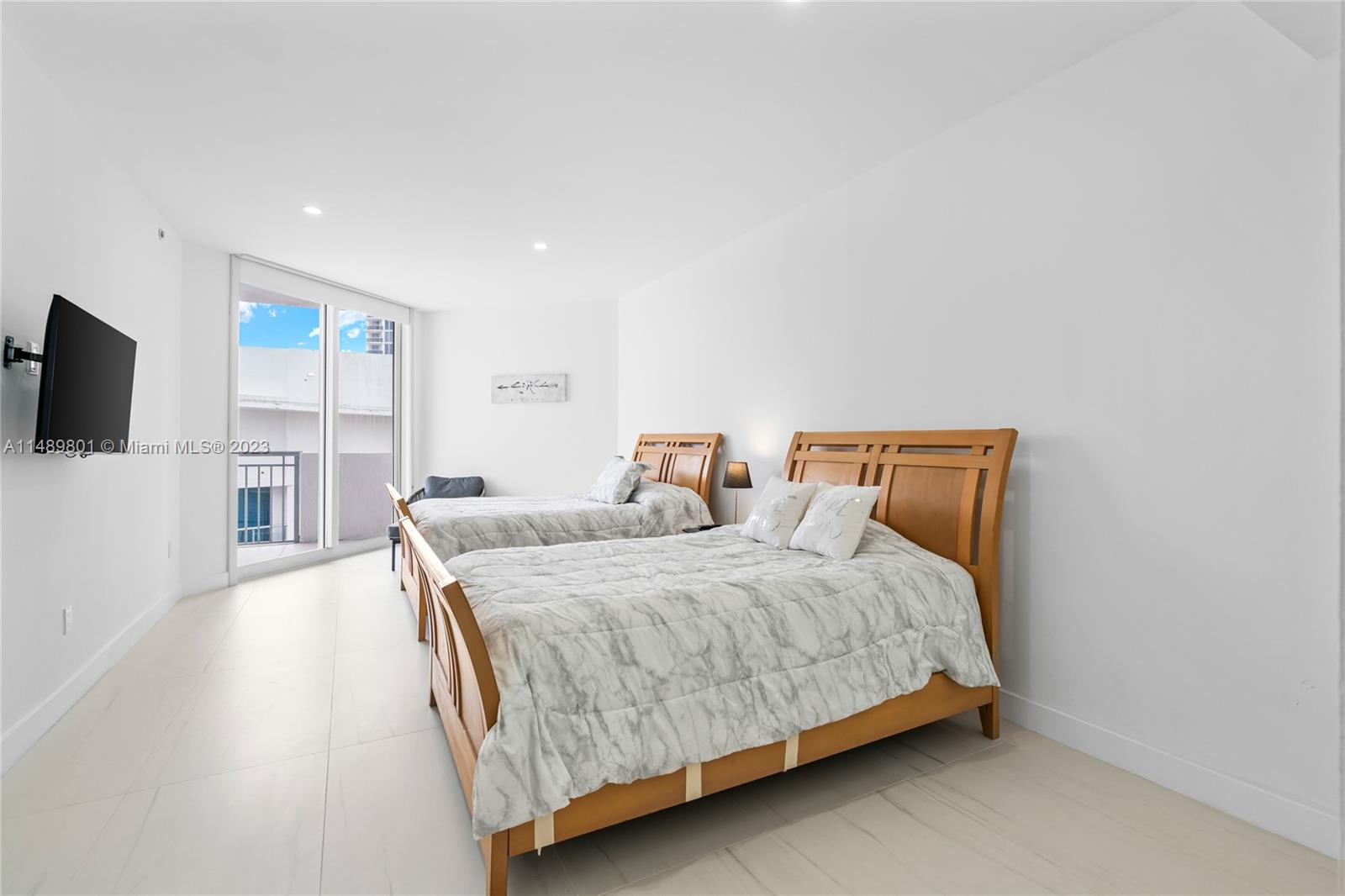 17375 Collins Ave 2603, Sunny Isles Beach, Florida 33160, 3 Bedrooms Bedrooms, ,2 BathroomsBathrooms,Residential,For Sale,17375 Collins Ave 2603,A11489801