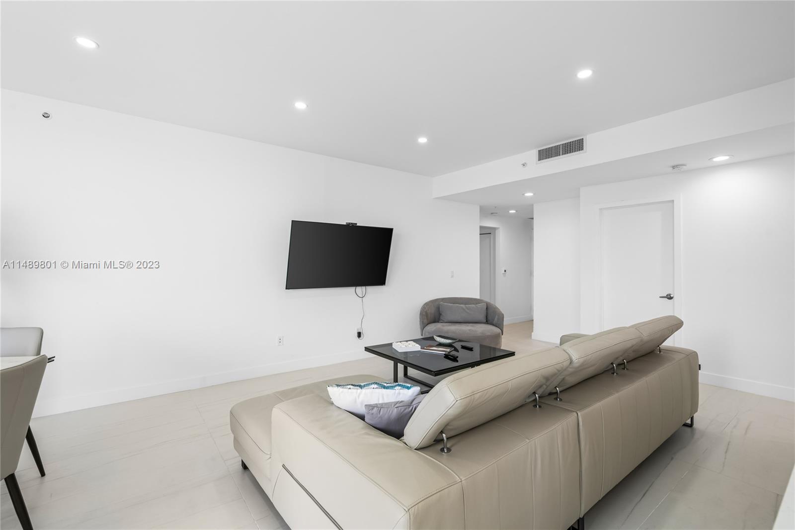 17375 Collins Ave 2603, Sunny Isles Beach, Florida 33160, 3 Bedrooms Bedrooms, ,2 BathroomsBathrooms,Residential,For Sale,17375 Collins Ave 2603,A11489801