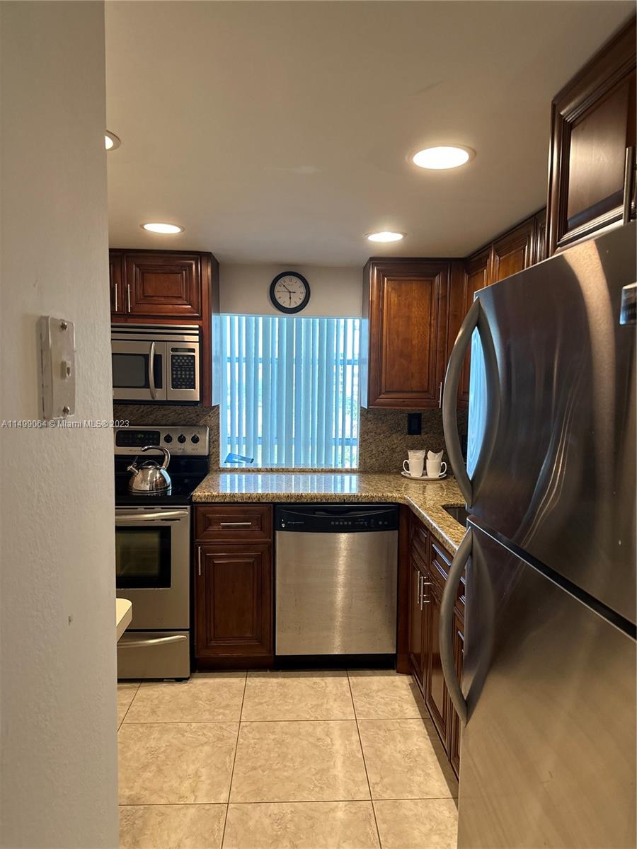 210 172nd St, Sunny Isles Beach, FL, 33160 United States, 1 Bedroom Bedrooms, ,1 BathroomBathrooms,Residential,For Sale,172nd St,A11499064