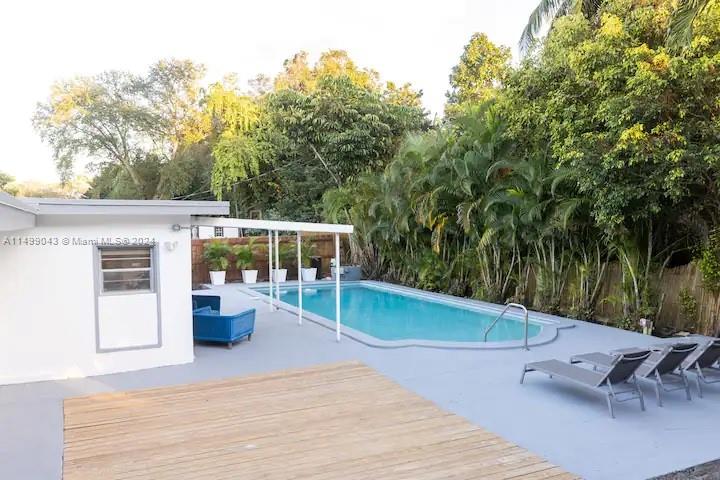 1050 NE 150th St, Miami, Florida 33161, 4 Bedrooms Bedrooms, ,3 BathroomsBathrooms,Residential,For Sale,1050 NE 150th St,A11499043