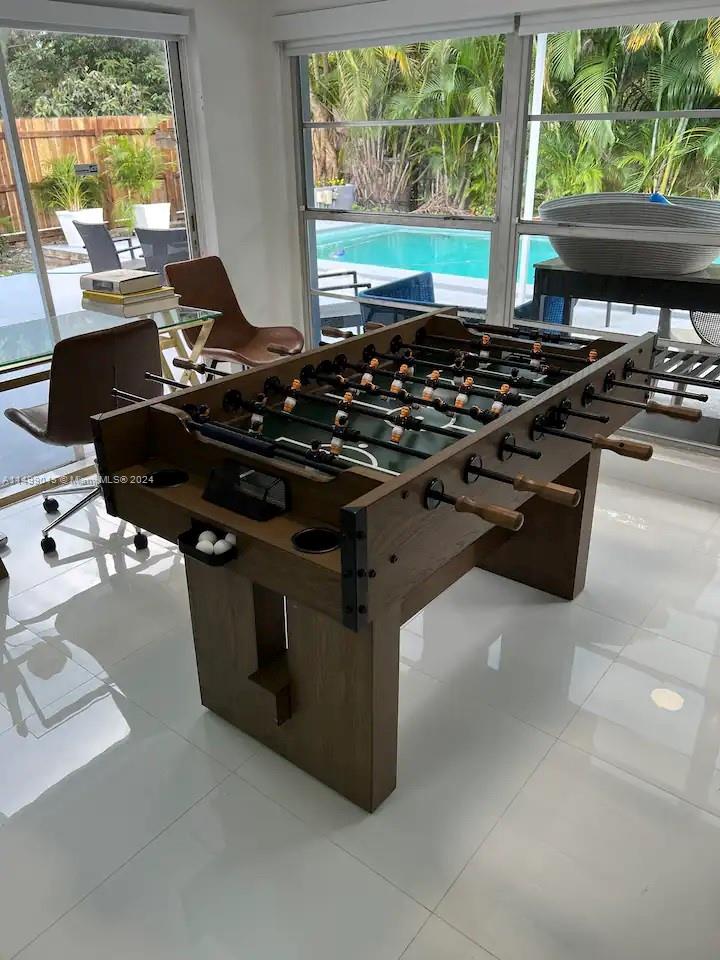 1050 NE 150th St, Miami, Florida 33161, 4 Bedrooms Bedrooms, ,3 BathroomsBathrooms,Residential,For Sale,1050 NE 150th St,A11499043