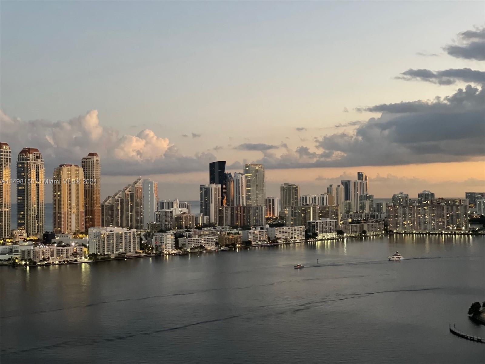 3530 Mystic Pointe Dr PH14, Aventura, Florida 33180, 2 Bedrooms Bedrooms, ,2 BathroomsBathrooms,Residentiallease,For Rent,3530 Mystic Pointe Dr PH14,A11498150