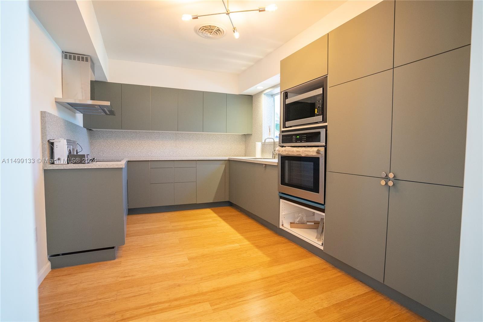 2095 Keystone Blvd, North Miami, Florida 33181, 3 Bedrooms Bedrooms, ,2 BathroomsBathrooms,Residentiallease,For Rent,2095 Keystone Blvd,A11499133