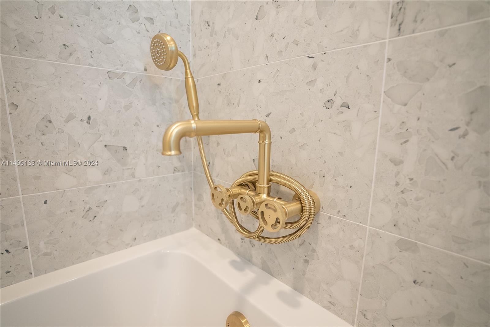 2095 Keystone Blvd, North Miami, Florida 33181, 3 Bedrooms Bedrooms, ,2 BathroomsBathrooms,Residentiallease,For Rent,2095 Keystone Blvd,A11499133