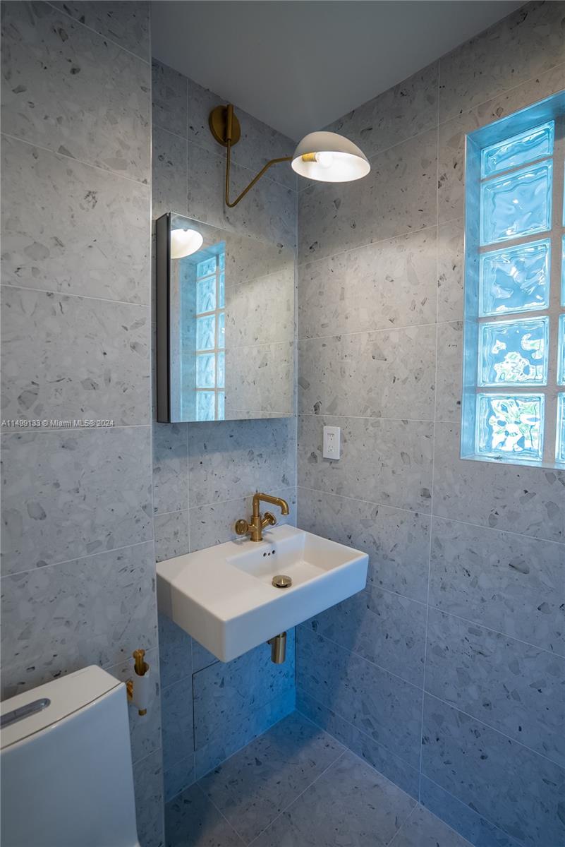 2095 Keystone Blvd, North Miami, Florida 33181, 3 Bedrooms Bedrooms, ,2 BathroomsBathrooms,Residentiallease,For Rent,2095 Keystone Blvd,A11499133