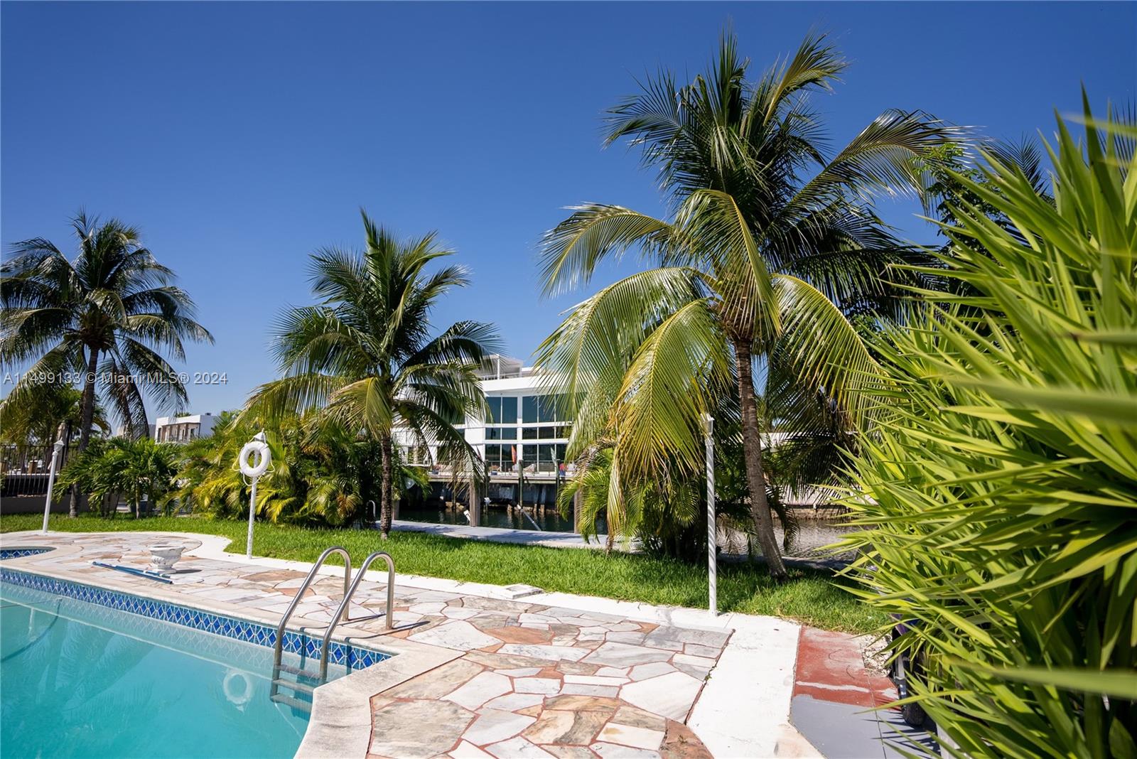 2095 Keystone Blvd, North Miami, Florida 33181, 3 Bedrooms Bedrooms, ,2 BathroomsBathrooms,Residentiallease,For Rent,2095 Keystone Blvd,A11499133