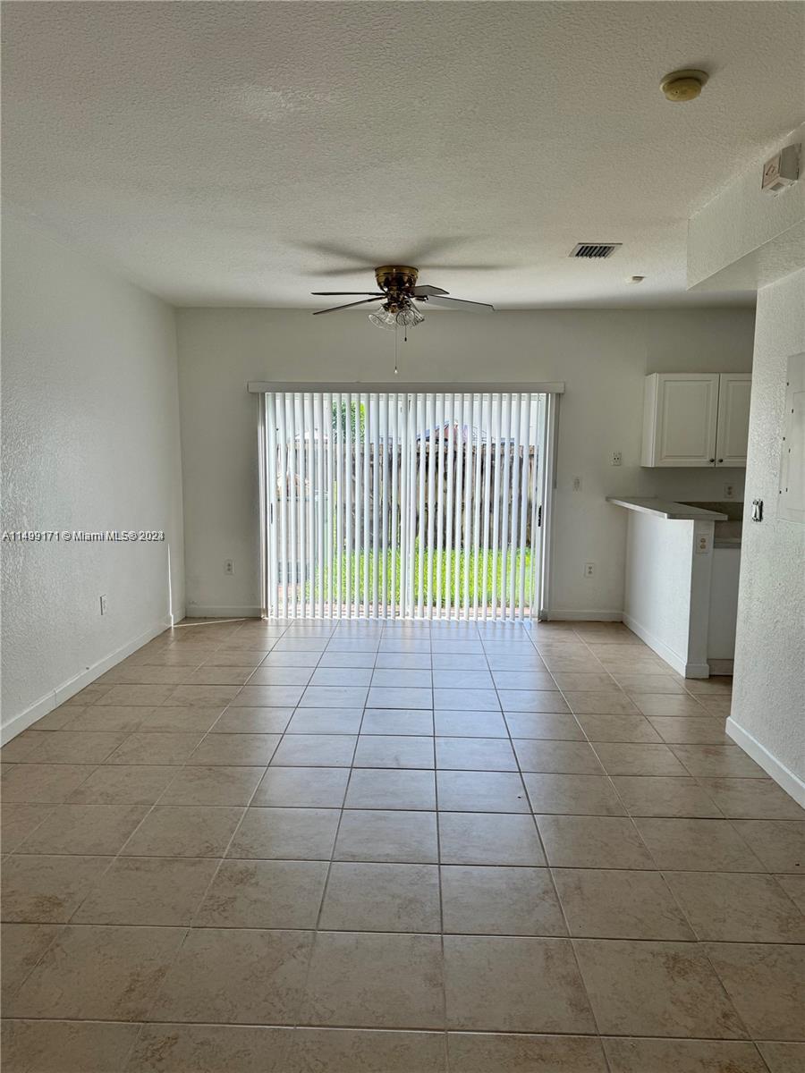 4100 NE 24 Drive, Homestead, Florida 33033, 2 Bedrooms Bedrooms, ,2 BathroomsBathrooms,Residentiallease,For Rent,4100 NE 24 Drive,A11499171