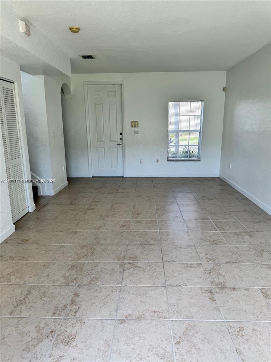 4100 NE 24 Drive, Homestead, Florida 33033, 2 Bedrooms Bedrooms, ,2 BathroomsBathrooms,Residentiallease,For Rent,4100 NE 24 Drive,A11499171