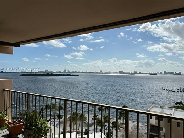 1800 NE 114th St 905, Miami, Florida 33181, 2 Bedrooms Bedrooms, ,3 BathroomsBathrooms,Residentiallease,For Rent,1800 NE 114th St 905,A11499184