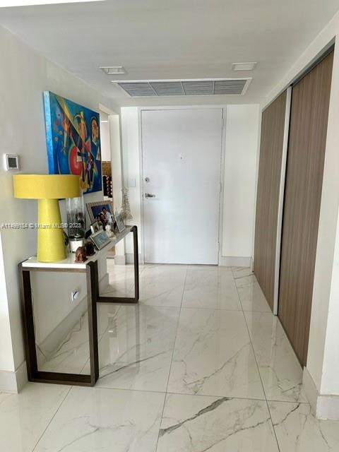 1800 NE 114th St 905, Miami, Florida 33181, 2 Bedrooms Bedrooms, ,3 BathroomsBathrooms,Residentiallease,For Rent,1800 NE 114th St 905,A11499184