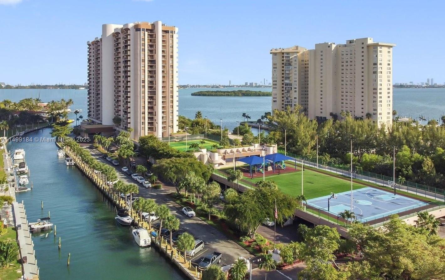 1800 NE 114th St 905, Miami, Florida 33181, 2 Bedrooms Bedrooms, ,3 BathroomsBathrooms,Residentiallease,For Rent,1800 NE 114th St 905,A11499184