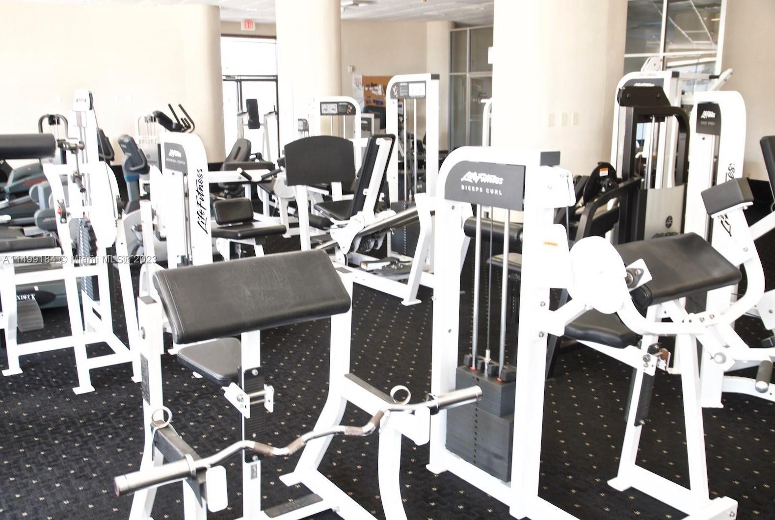 1800 NE 114th St 905, Miami, Florida 33181, 2 Bedrooms Bedrooms, ,3 BathroomsBathrooms,Residentiallease,For Rent,1800 NE 114th St 905,A11499184